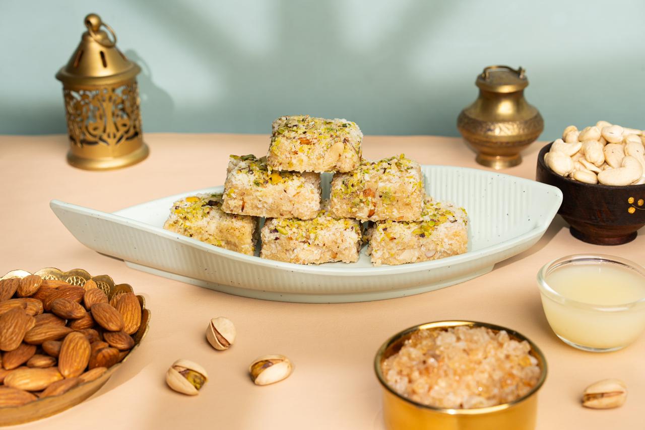 Premium Adadiya Pak – Adad Dal, Nuts & Coconut